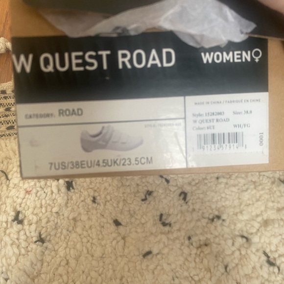 brand new pearl izumi white bike shoes 7 us 38 eu - Picture 3 of 3